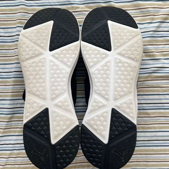 Puma Women’s Prowl Slip On Cross Sneakers - Picture 7 of 8